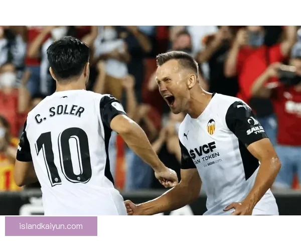 马洛卡球队重组，新帅上任带动年轻球员表现亮眼。