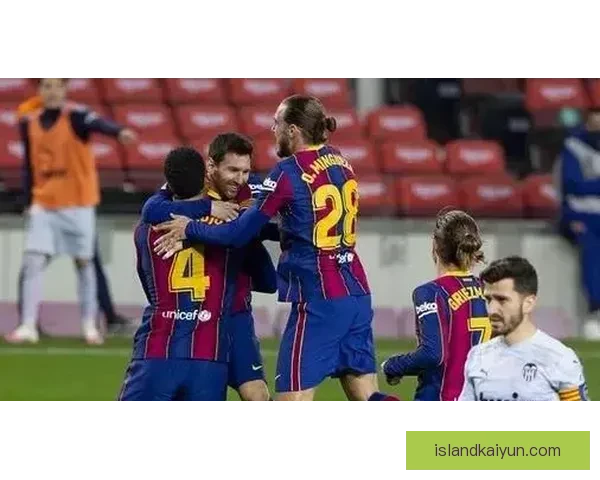 西甲新星加盟后展现潜力，表现备受关注